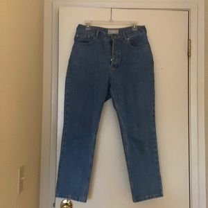 Everlane 90’s Cheeky Jean